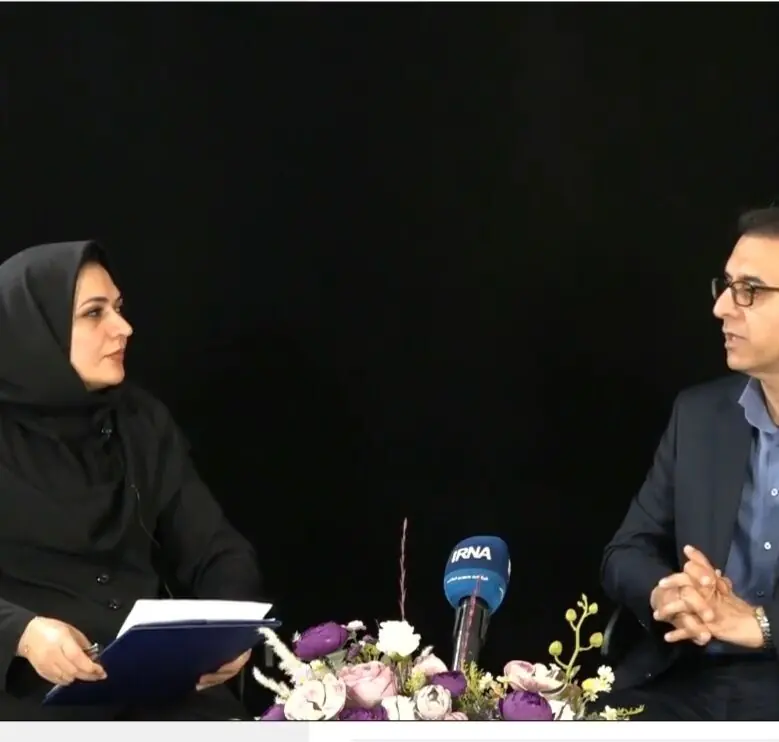 احداث ۱۱ نیروگاه خورشیدی و کاهش ۳۶ مگاواتی ناترازی برق در شیراز