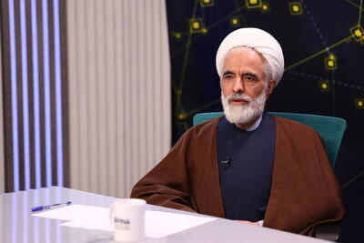 تاکید معاون رئیسجمهور بر ایجاد راهحل پایدار میان توسعه مناطق آزاد و حفظ منافع عمومی