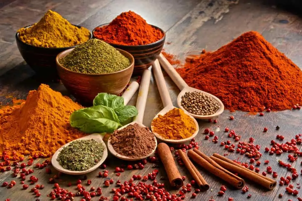 ادویه های محبوبی که یبوست را درمان میکند