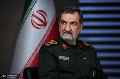 پیام دبیر شورای عالی امنیت ملی به فرماندهی کل قوا: اقدام حکیمانه حضرتعالی در انتصاب ۶ تن از فرماندهان عالیرتبه و ابلاغ تدابیر راهگشا و موثر در تقویت تمام عیار بنیهی دفاعی کشور محاسبات دشمنان ایران اسلامی به ویژه آمریکا و رژیم صهیونیستی را به هم ریخت