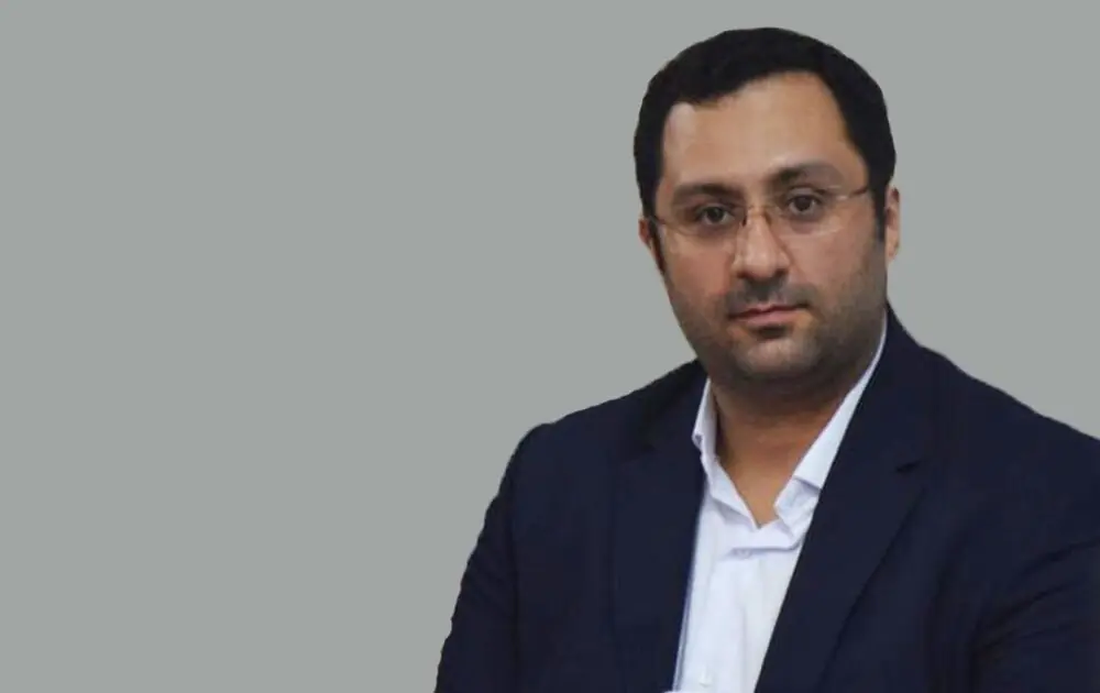 معاون وزیر ارتباطات: نباید هر چالشی با دکمه قطع اینترنت پاسخ داده شود