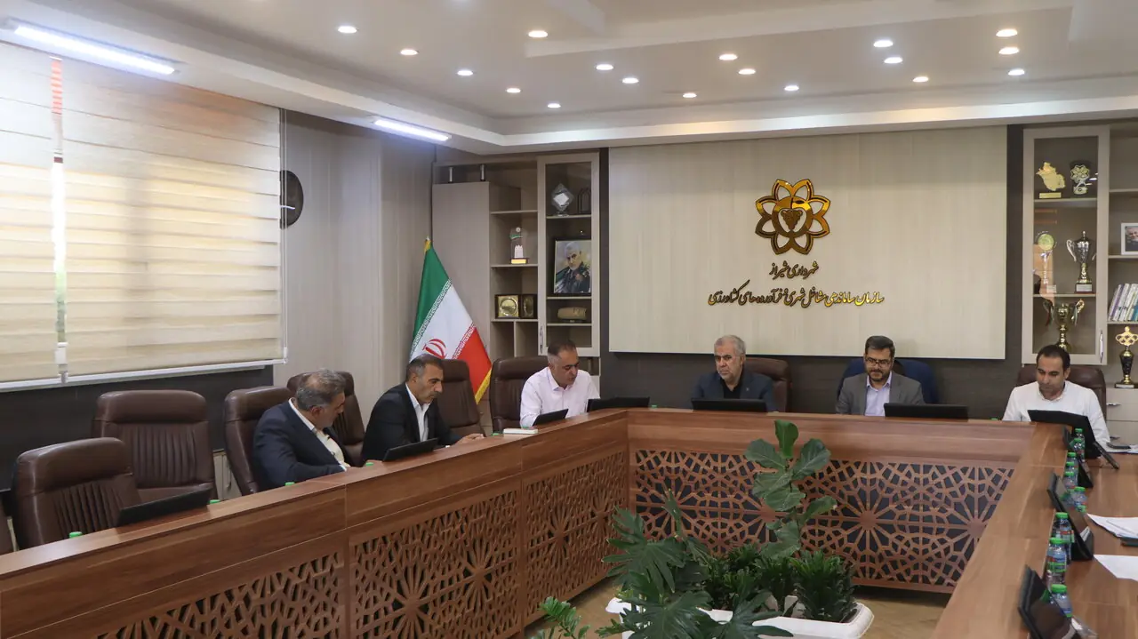 همافزایی حوزه حملونقل برای ساماندهی دستفروشان شیراز