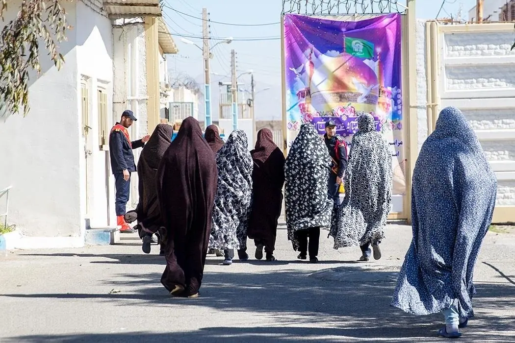 آزادی بیش از ۱۰۰ مددجو از ندامتگاه زنان تهران