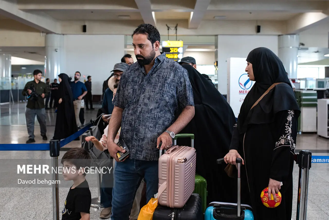 جابهجایی بیش از ۱۴۵ هزار زائر رضوی از فرودگاه مشهد در دهه پایانی صفر