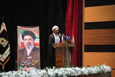   امنیت مردم ثمره مجاهدت حافظان امنیت است