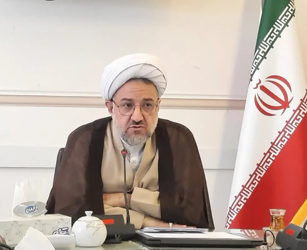 خدمت به زائران، جلوهای از عشق و ارادت به اهلبیت(ع) است