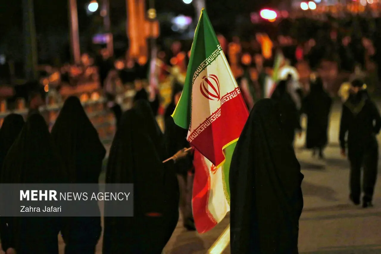 کنشگری بانوان بام ایران در حماسه خیابان؛ بعثت ادامه دارد