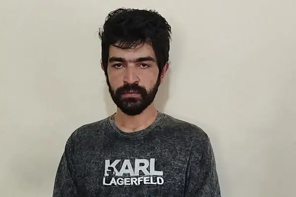 شاکیان این سارق به پلیس آگاهی آذربایجان شرقی مراجعه کنند