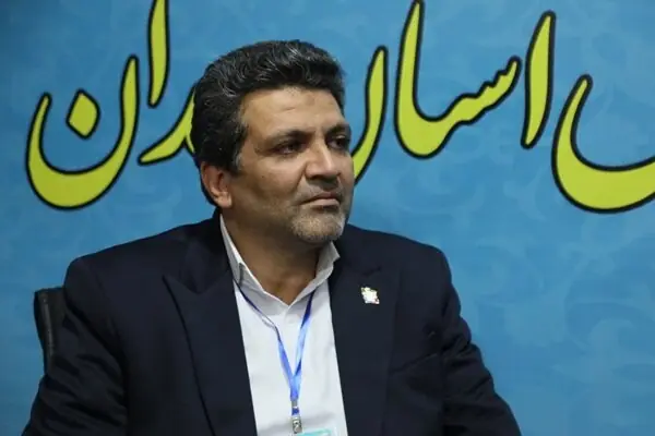  توزیع امکانات آموزشی براساس نیاز واقعی مناطق انجام می‌شود