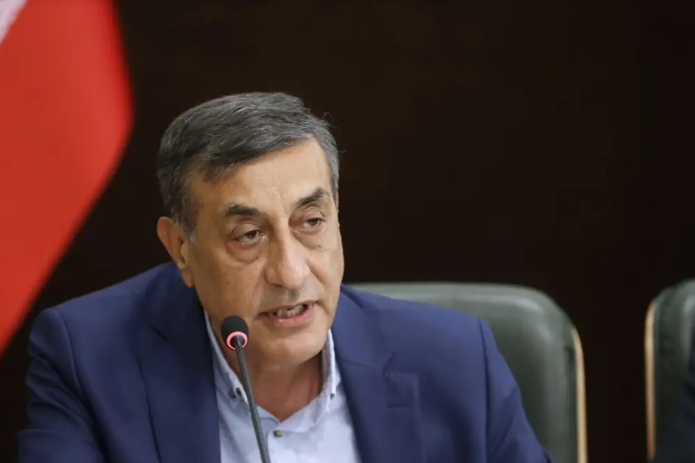 معاون رئیسجمهور؛ فیلترشکنها راه نفوذ و جاسوسی دشمن را آسانتر میکنند