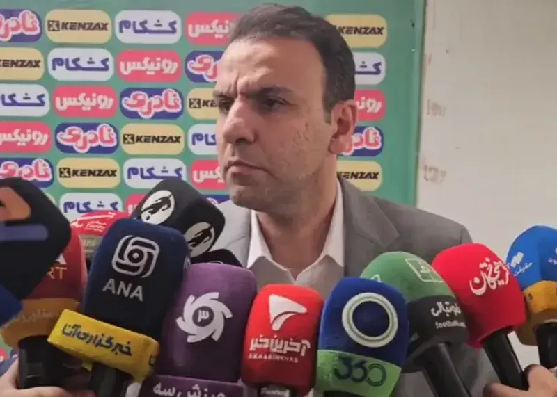  محسن خلیلی مدیر تیم پرسپولیس: پیشکسوتان سهم خواهی را کنار بگذارند