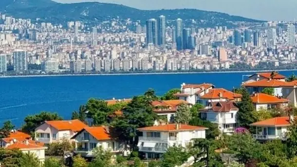 جنگ ایران، بازار گردشگری ترکیه و قبرس را بههم ریخت؛ تخفیفهای سنگین برای نجات سواحل مدیترانه!