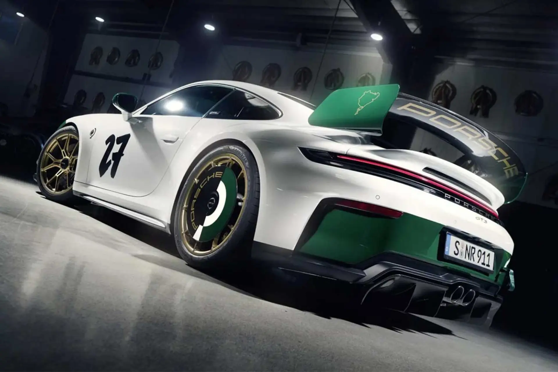 معرفی نسخه ویژه پورشه 911 GT3 به مناسبت صدمین سالگرد نوربرگرینگ - پدال