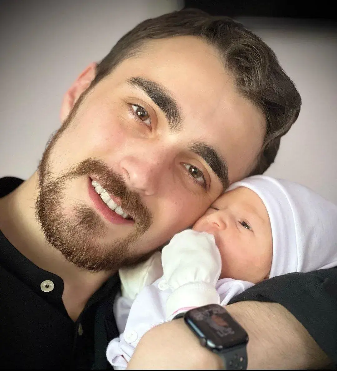 تصویری تازه از ایران خمینی، فرزند سید احمد