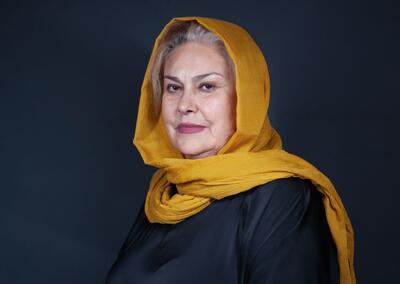 جشن تولد مهرانه مهینترابی در حاشیه یک نمایش