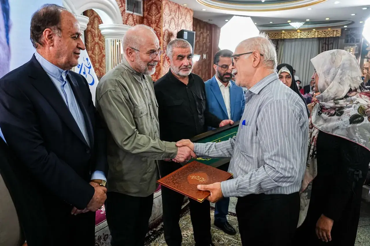 مراسم بزرگداشت روز خبرنگار با حضور قالیباف برگزار شد