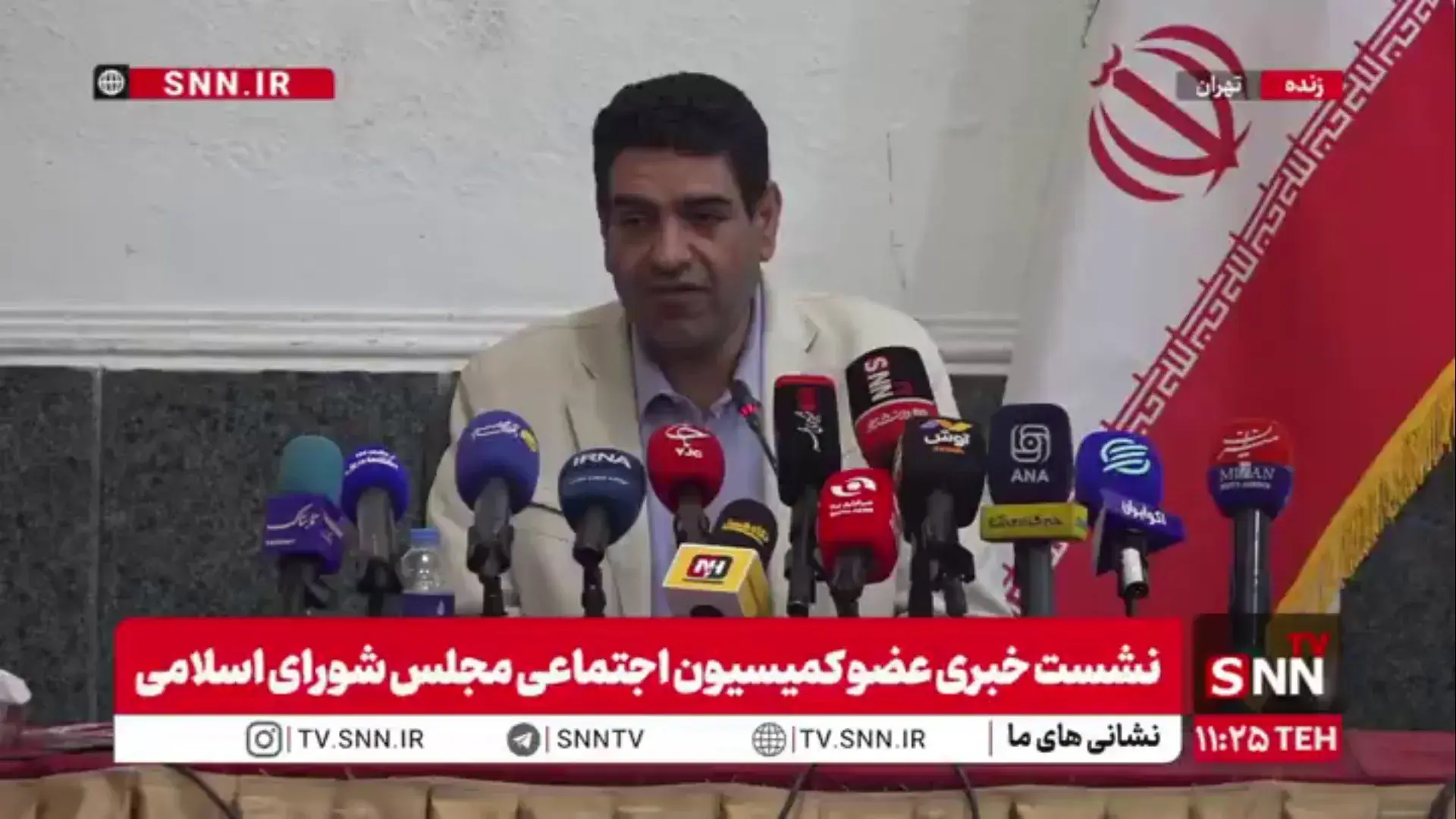  بیگدلی: مدیریت منابع داخلی کشور با تیم اقتصادی دولت یک مقداری سخت است/ رانت موجود در یارانه‌ها باید حذف شود