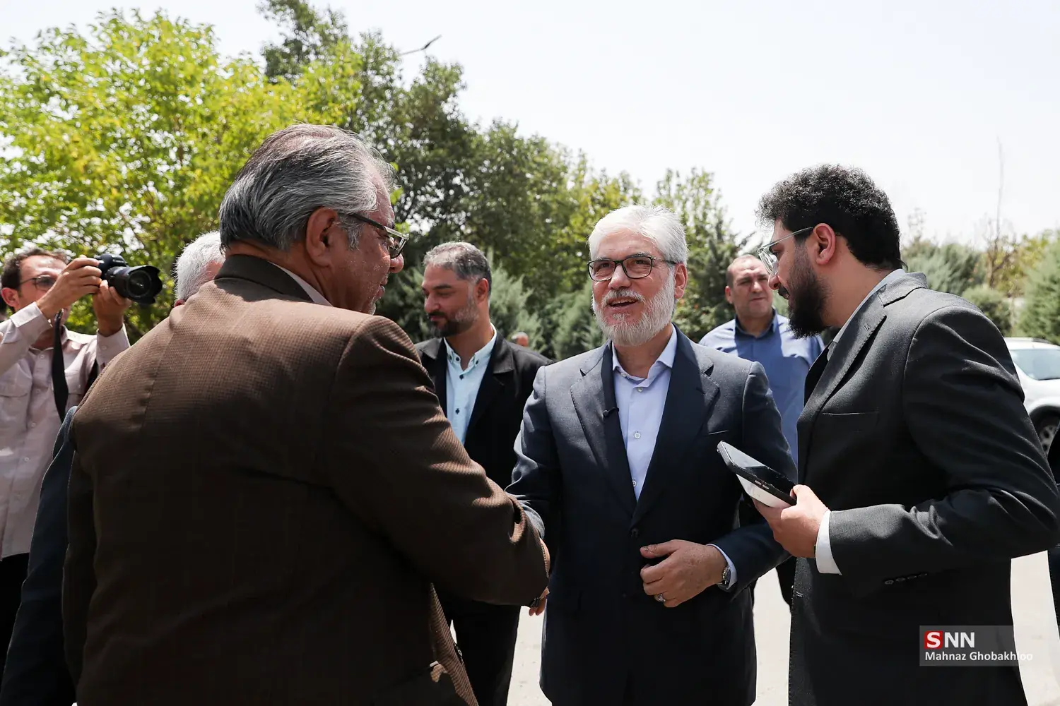  بازدید وزیر علوم از روند بازسازی خوابگاه‌ها و واحد‌های پژوهشی دانشگاه شهید بهشتی