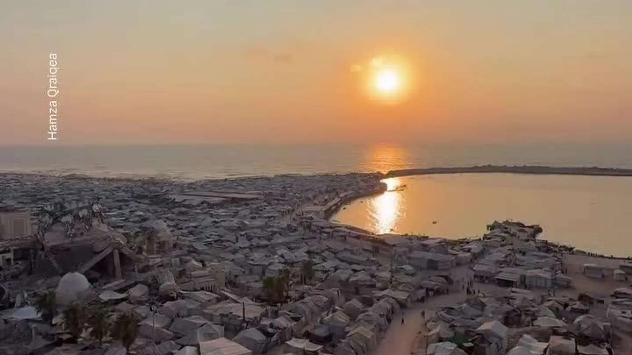 غروب خورشید بر فراز شهر غزه