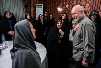قالیباف درجمع خبرنگاران پارلمانی به مناسبت روز خبرنگار