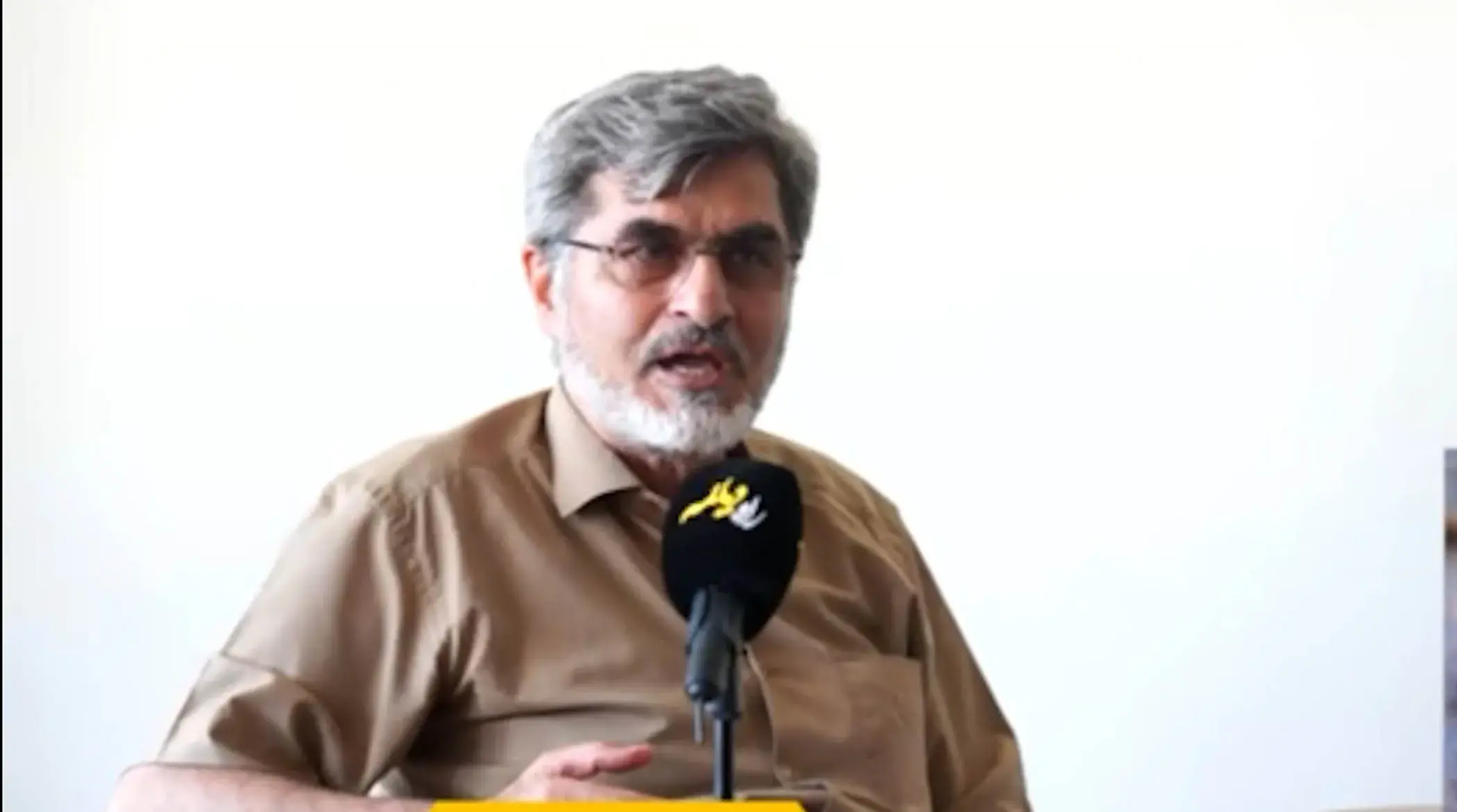 کوچکزاده: جنوب خبری نیست، زیر کولر گازیاند!