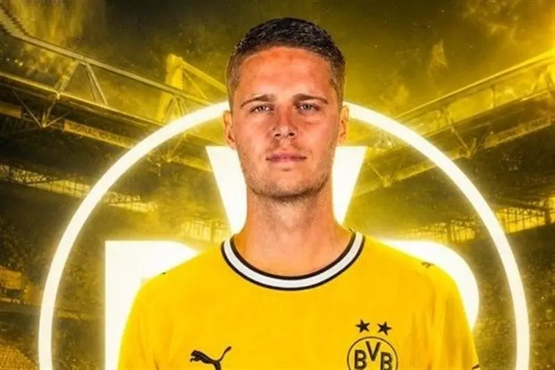 هافبک PSV به دورتموند پیوست - تسنیم
