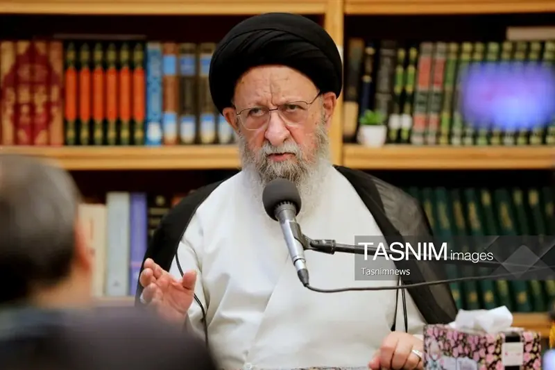 آیتالله نورمفیدی: مسئولان برای عبور از مشکلات عزمشان را جزم کنند - تسنیم