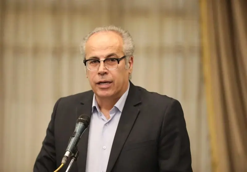 عربیان: مقاومت همدان با هدف صعود به لیگ برتر فوتسال تیمداری میکند - تسنیم