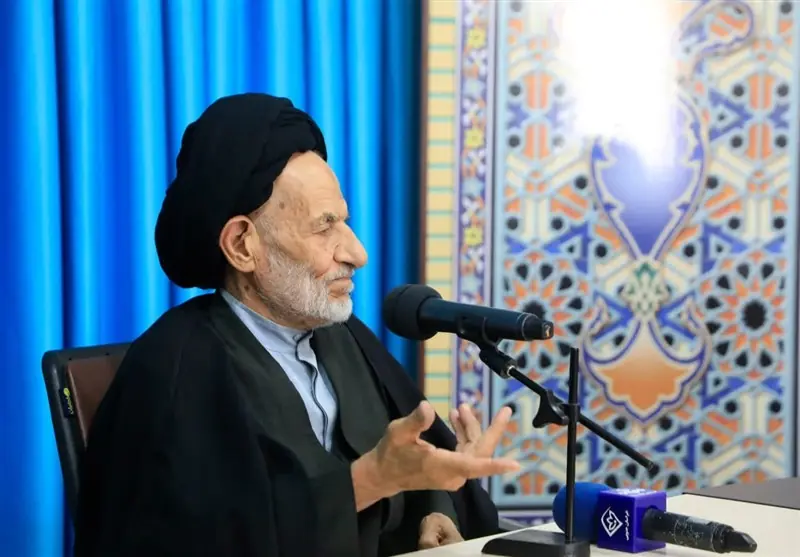 انقلاب اسلامی مرز نمیشناسد/پیامآور آزادی برای همه ملتهاست - تسنیم