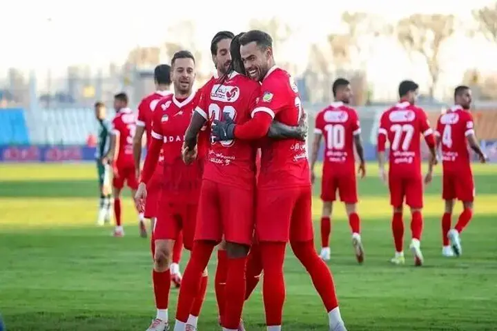 پرسپولیس نفس راحت کشید؛ ایگور سرگیف مقابل استقلال خوزستان بازی میکند