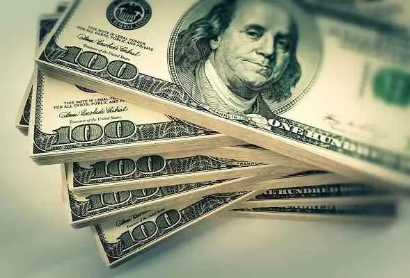 قیمت دلار امروز دوشنبه ۲۶ مرداد ۱۴۰۵