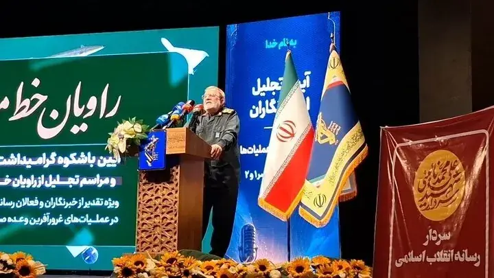 سرلشکر ایزدی: ایران، دستاوردهای ۳۵ ساله دشمن را خاکستر کرد