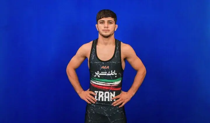 طلسمشکنی شمسیپور با صعود به فینال کشتی فرنگی جوانان جهان