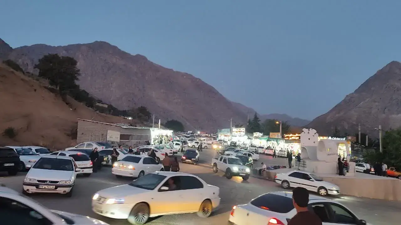 ۴۵۰۰ نفر از مناطق گردشگری سیسخت کهگیلویه و بویراحمد دیدن کردند