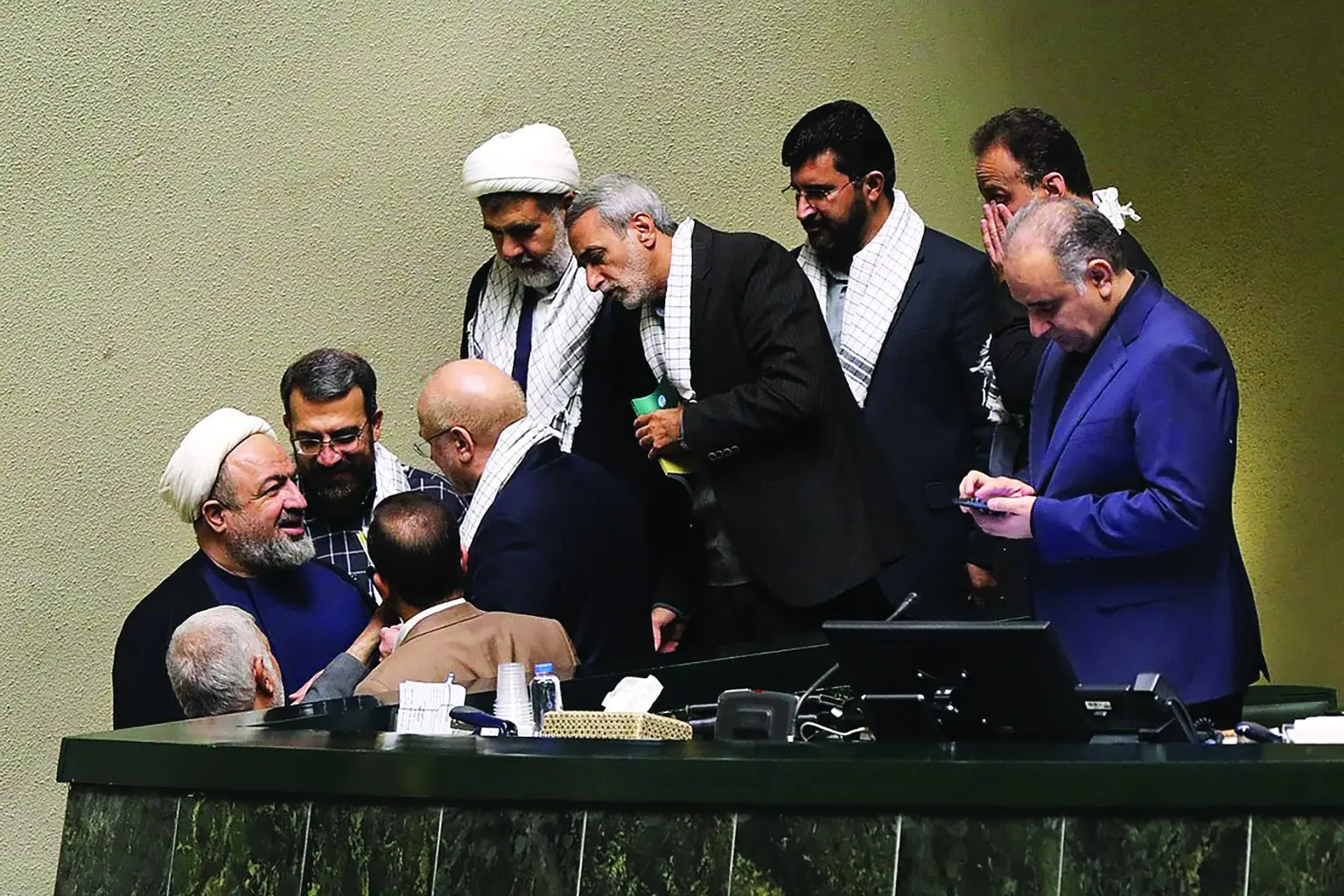 طرح جنجالی «مقابله با نفوذ»؛ امنیت یا محدودیت؟