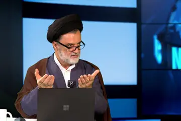 نبویان، عضو کمیسیون امنیت ملی مجلس: عبور حتی یک قطره نفت کشورهای منطقه از خلیج فارس باید ممنوع شود