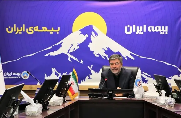ابلاغ بخشنامه نحوه برخورد کارکنان و نمایندگان بیمه ایران با مردم، بیمهگزاران و مشتریان