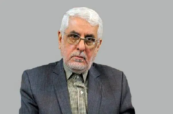  هرمز را نمی‌توان با توییت و ناو هواپیمابر تصرف کرد / ترامپ نه تاریخ هرمز را می‌شناسد و نه جغرافیای آن را