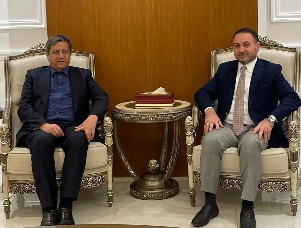 دیدار رئیس کل بانک مرکزی ایران با وزیر تجارت عراق