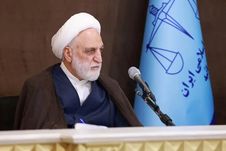  محسنی‌اژه‌ای: دشمن در جنگ ترکیبی به دنبال نفوذ است - همدلی
