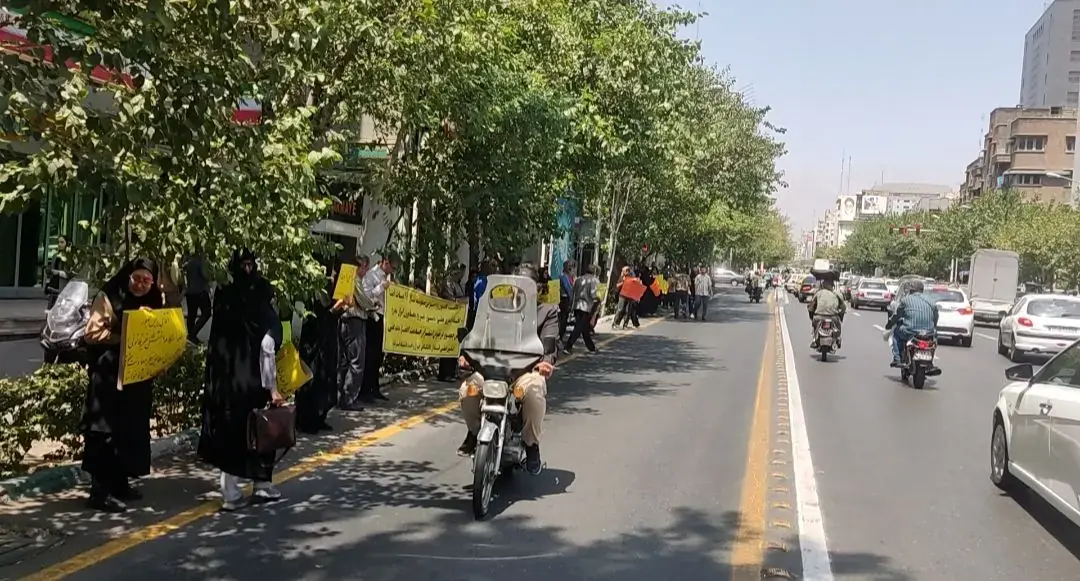 تجمع اساتید دانشگاه فرهنگیان برای دومین روز متوالی/ اخراج ما غیرقانونی است