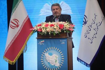معلمان در دوران جنگ اجازه ندادند جریان آموزش متوقف شود