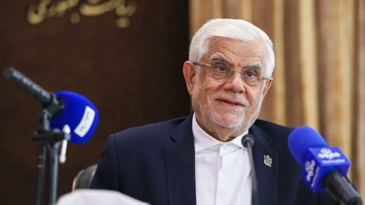 عارف: رئیسجمهور تصمیم گرفته پرونده فیلترینگ بسته شود/ دشمن پس از شکست بهدنبال فروپاشی اجتماعی از مسیر فشار اقتصادی است