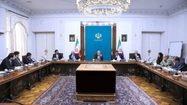 آثار طرحهای کاهش مصرف انرژی و آلودگی هوا نیازمند راستی آزمایی است/ فرآیند ایجاد تعهدات دولت باید اصلاح و منابع محدود کشور به طرحهای مؤثر و با اولویت اختصاص یابد
