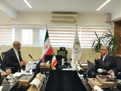 استاندار کرمانشاه: توسعه زیرساختهای صادراتی و بازگشایی مرز تیلهکوه در دستور کار است