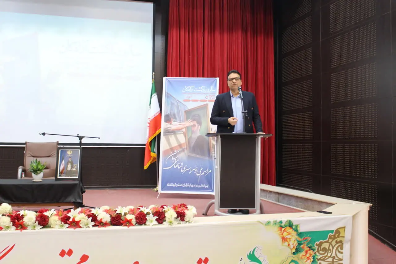 آزادگان سرمایههای معنوی و راویان زنده تاریخ مقاومت ملت ایران هستند