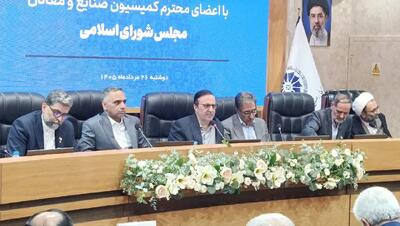 استاندار: قزوین در ایام جنگ، صادرات مثبت و نرخ تورم پایینی داشت
