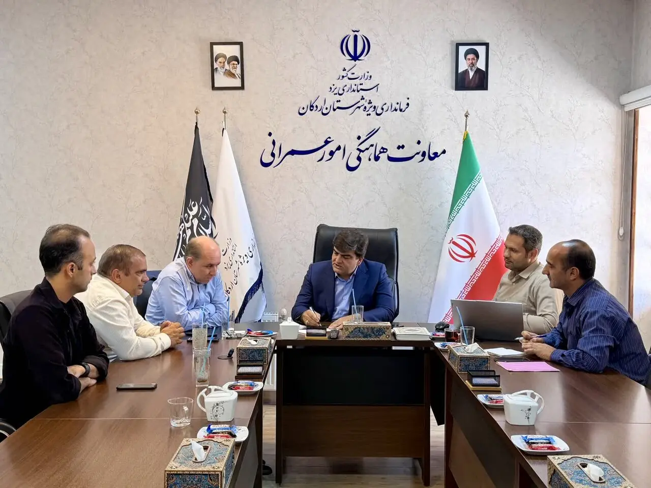 شتاب در توسعه زیرساختهای ورزشی اردکان/بهرهبرداری از ورزشگاه آزادی تا هفته تربیتبدنی