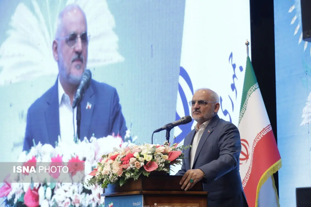 حاجیمیرزایی: با تأکید رئیسجمهوری سرورهای «شاد» افزایش مییابد