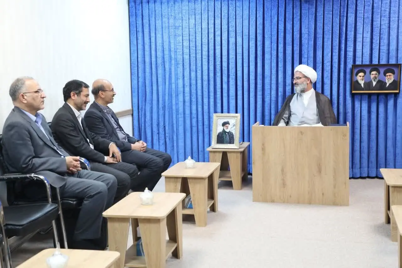 تأکید امام جمعه سمنان بر لزوم تبیین مدیریت مصرف انرژی از طریق تریبونهای نمازجمعه در کشور